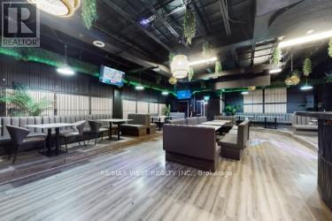 901 Jane Street, Toronto, Ontario  M6N 4C6 - Photo 3 - W12802990