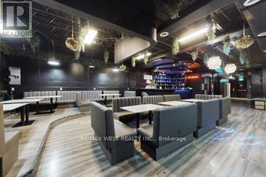 901 Jane Street, Toronto, Ontario  M6N 4C6 - Photo 4 - W12802990