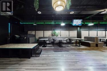 901 Jane Street, Toronto, Ontario  M6N 4C6 - Photo 5 - W12802990