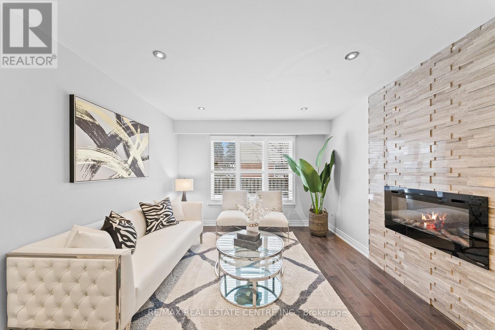 19 Jaffa Drive, Brampton, Ontario  L6S 4C7 - Photo 21 - W12803004