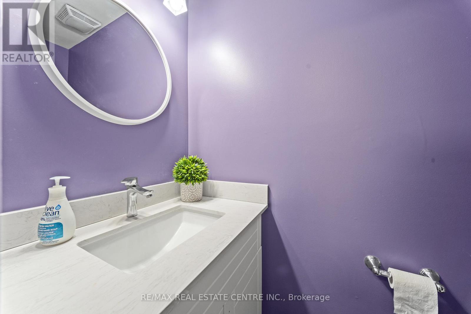 19 Jaffa Drive, Brampton, Ontario  L6S 4C7 - Photo 25 - W12803004