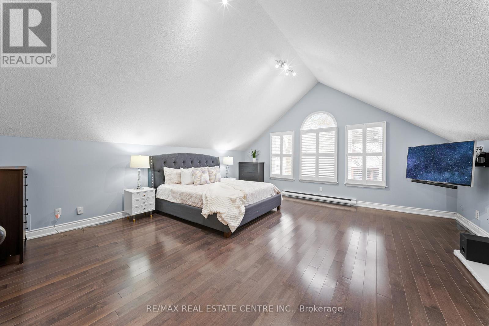 19 Jaffa Drive, Brampton, Ontario  L6S 4C7 - Photo 28 - W12803004