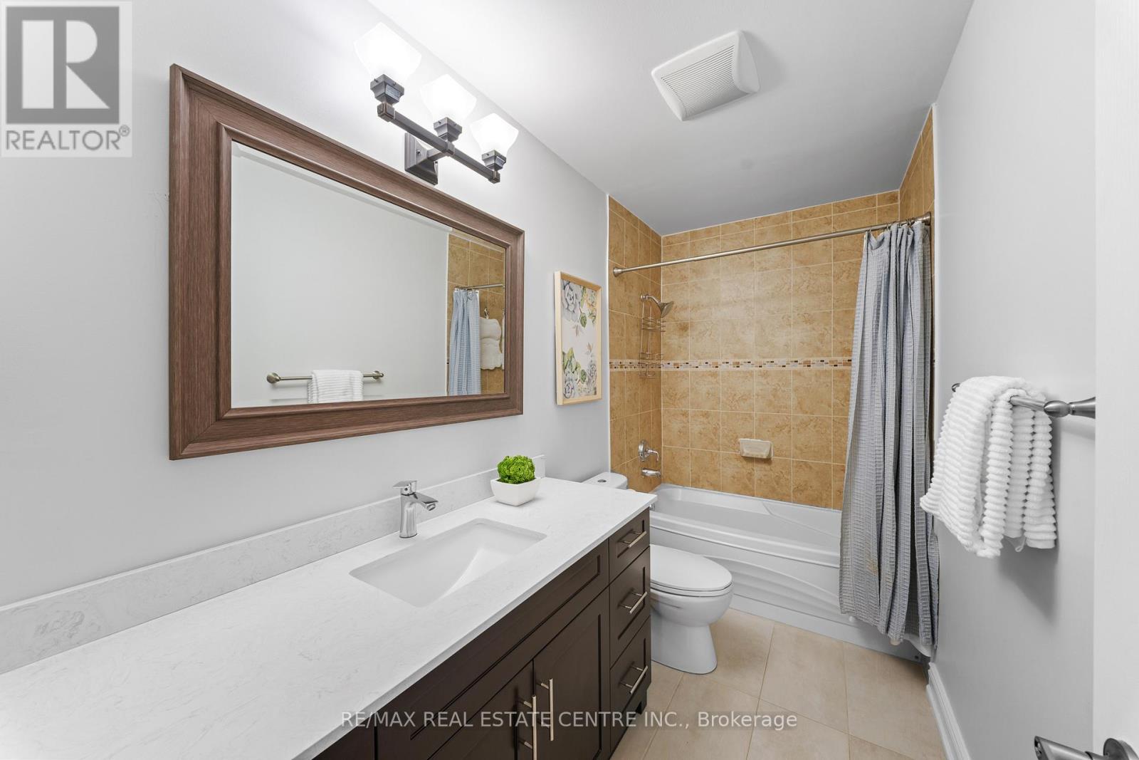 19 Jaffa Drive, Brampton, Ontario  L6S 4C7 - Photo 36 - W12803004