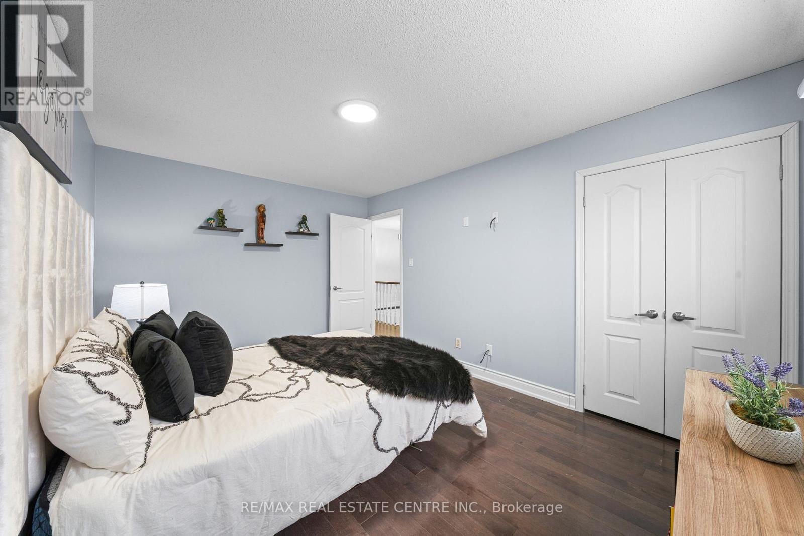 19 Jaffa Drive, Brampton, Ontario  L6S 4C7 - Photo 38 - W12803004