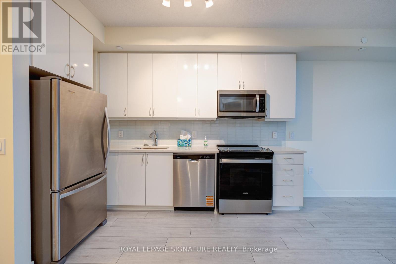 4501 - 38 Annie Craig Drive, Toronto, Ontario  M8V 0G9 - Photo 3 - W12803010