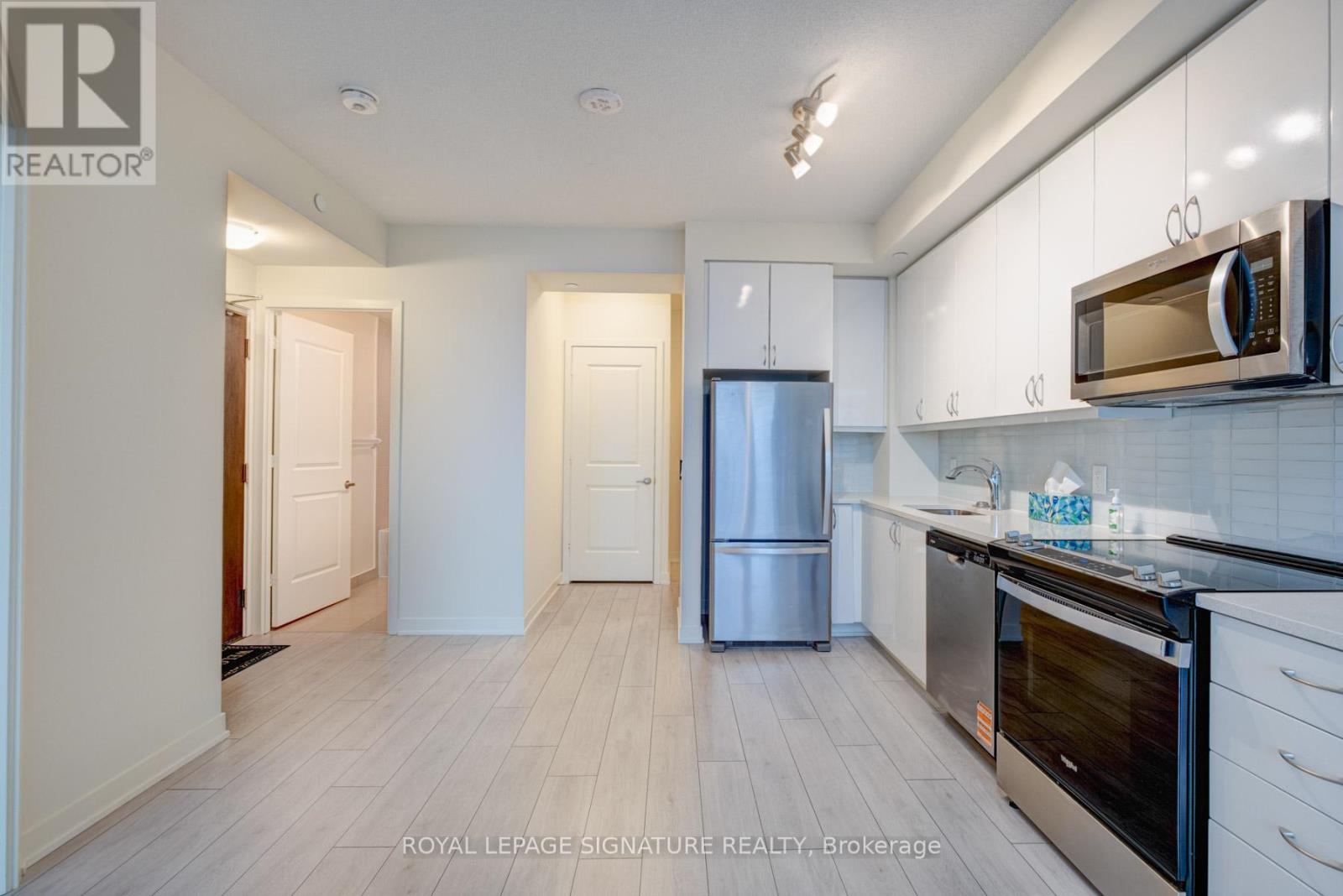 4501 - 38 Annie Craig Drive, Toronto, Ontario  M8V 0G9 - Photo 4 - W12803010