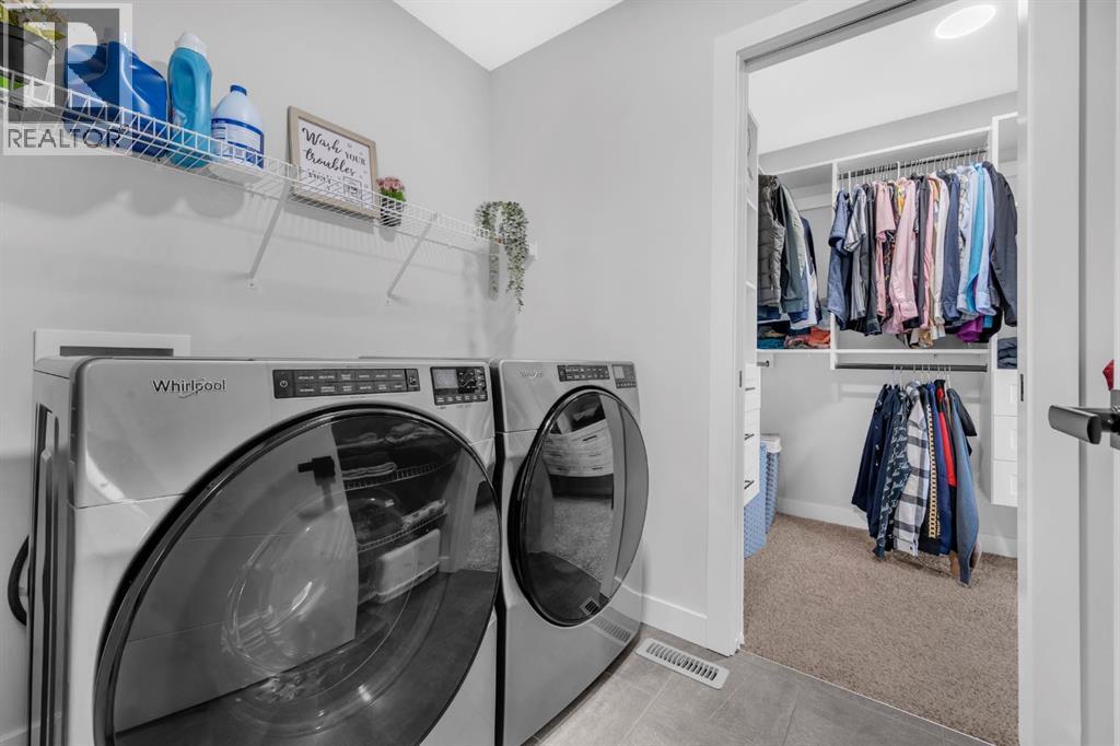 945 Midtown Avenue Sw, Airdrie, Alberta  T4B 4V8 - Photo 35 - A2287241