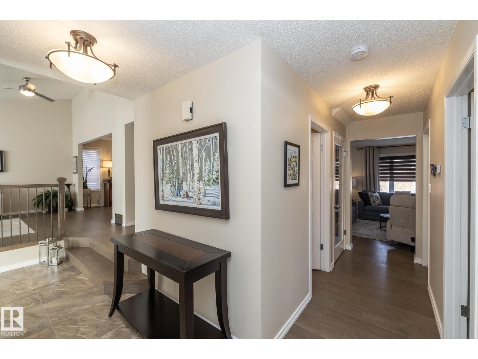 932 110a St Nw, Edmonton, Alberta  T6J 6N1 - Photo 27 - E4474103