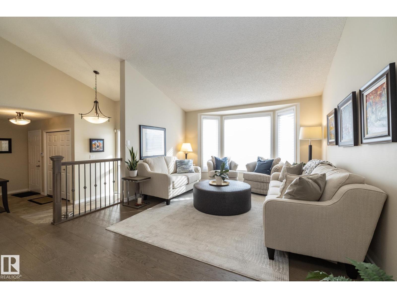 932 110a St Nw, Edmonton, Alberta  T6J 6N1 - Photo 33 - E4474103