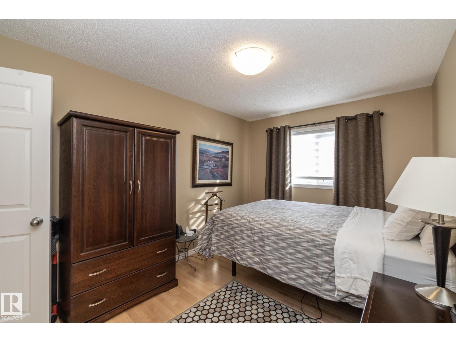 932 110a St Nw, Edmonton, Alberta  T6J 6N1 - Photo 49 - E4474103