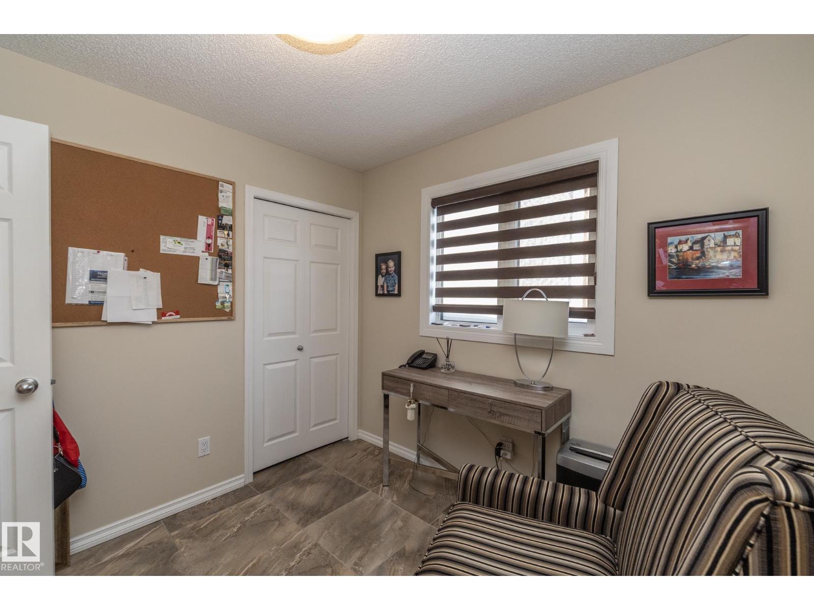 932 110a St Nw, Edmonton, Alberta  T6J 6N1 - Photo 42 - E4474103