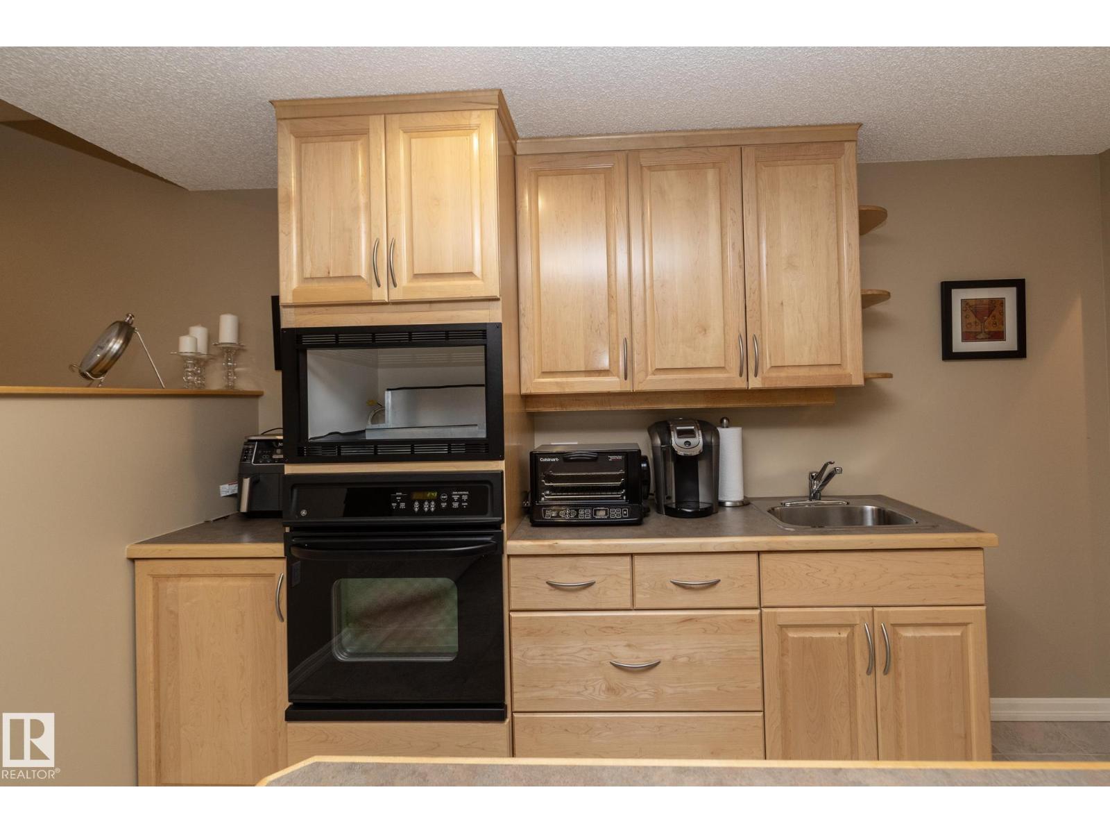 932 110a St Nw, Edmonton, Alberta  T6J 6N1 - Photo 65 - E4474103