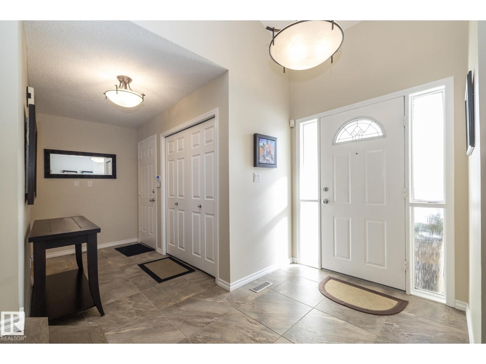 932 110a St Nw, Edmonton, Alberta  T6J 6N1 - Photo 26 - E4474103