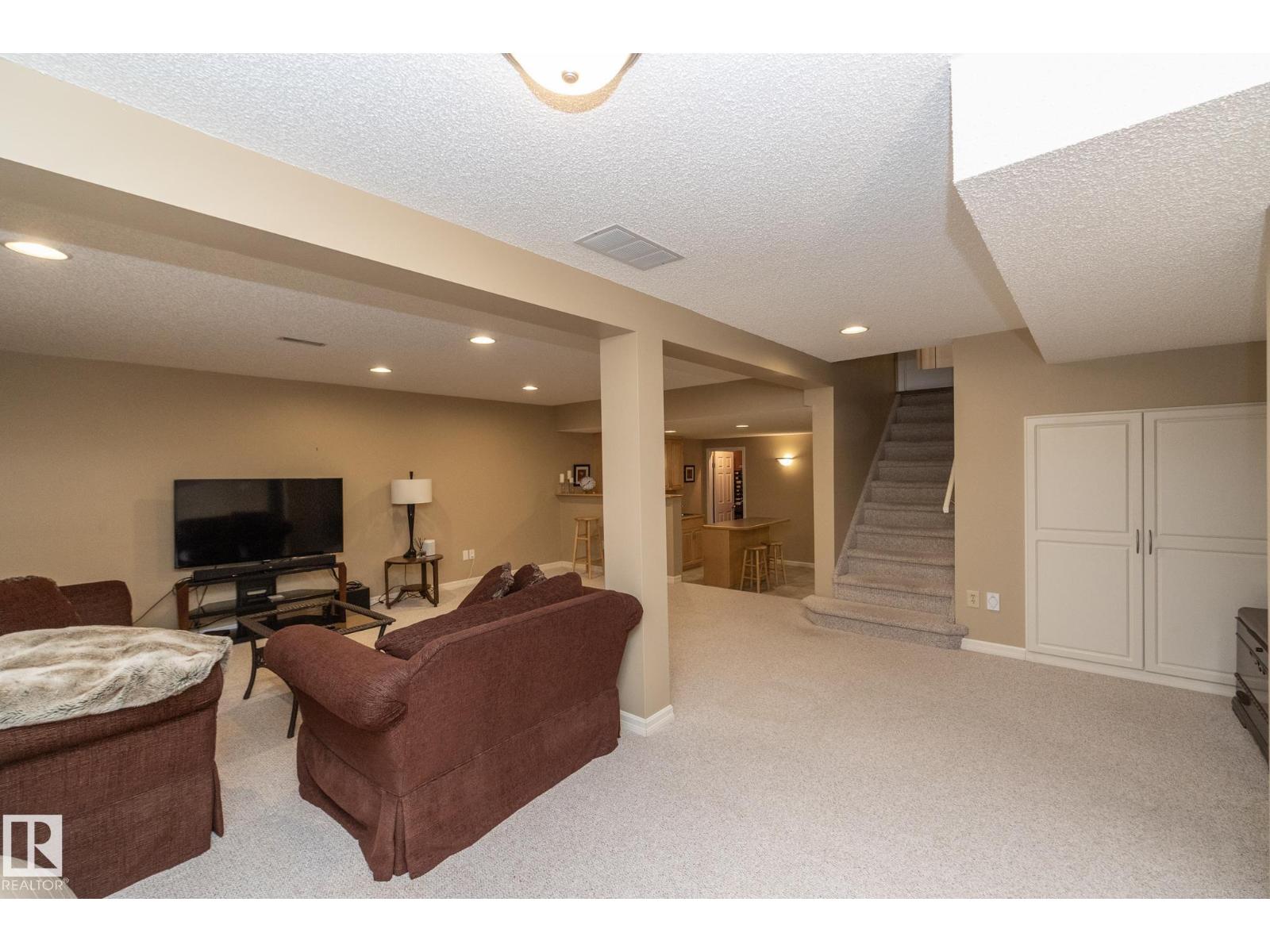 932 110a St Nw, Edmonton, Alberta  T6J 6N1 - Photo 60 - E4474103