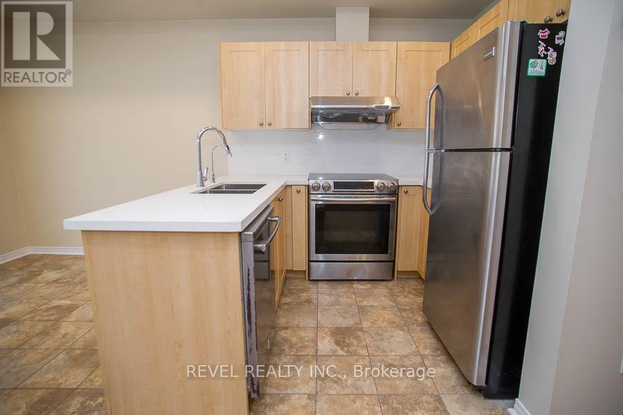 43 - 21 Diana Avenue, Brantford, Ontario  N3T 0G7 - Photo 9 - X12802798