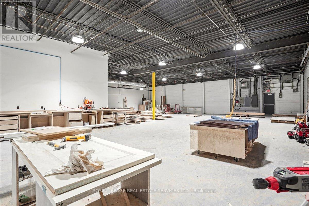 C - 590 South Service Road, Hamilton (Stoney Creek Industrial), Ontario  L8E 2W1 - Photo 5 - X12802978