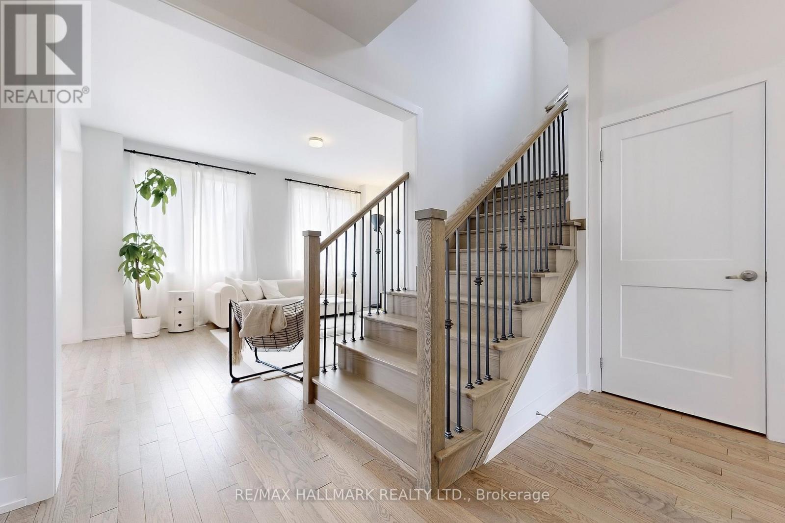 232 Busato Drive, Whitchurch-Stouffville, Ontario  L4A 4X4 - Photo 27 - N12802566