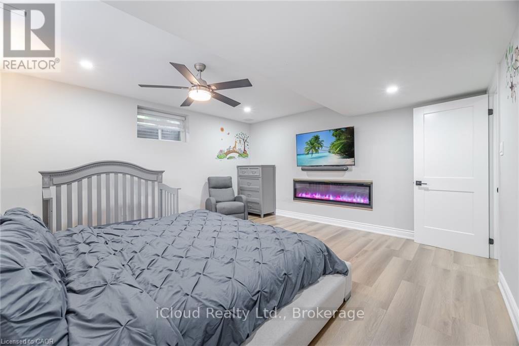 4 Deer View Ridge, Puslinch, Ontario  N1H 6H9 - Photo 39 - X12796454