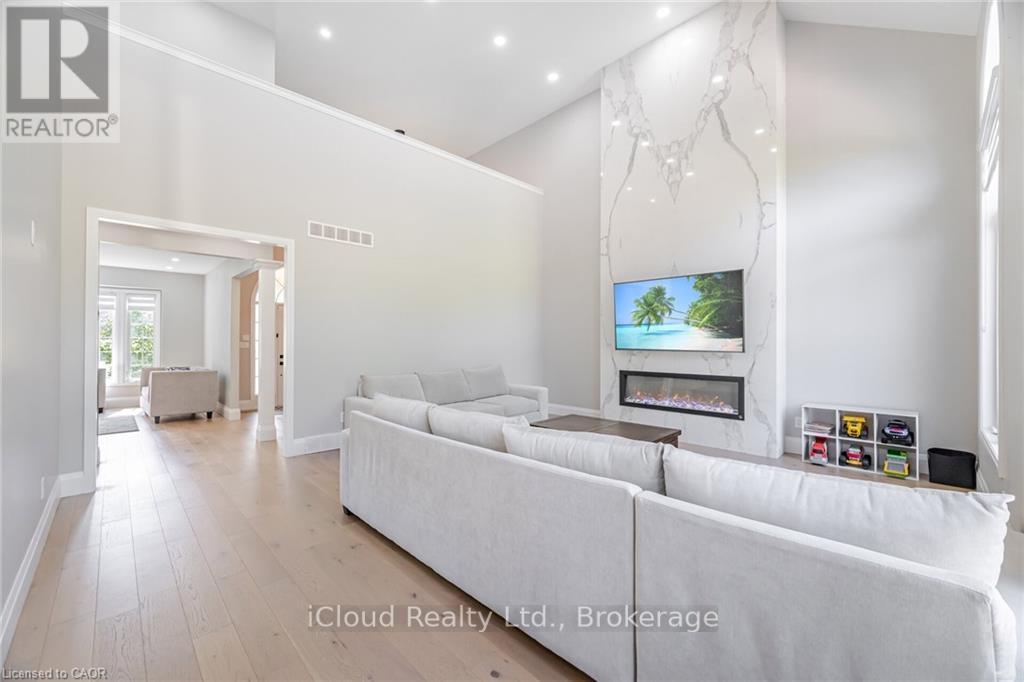 4 Deer View Ridge, Puslinch, Ontario  N1H 6H9 - Photo 11 - X12796454