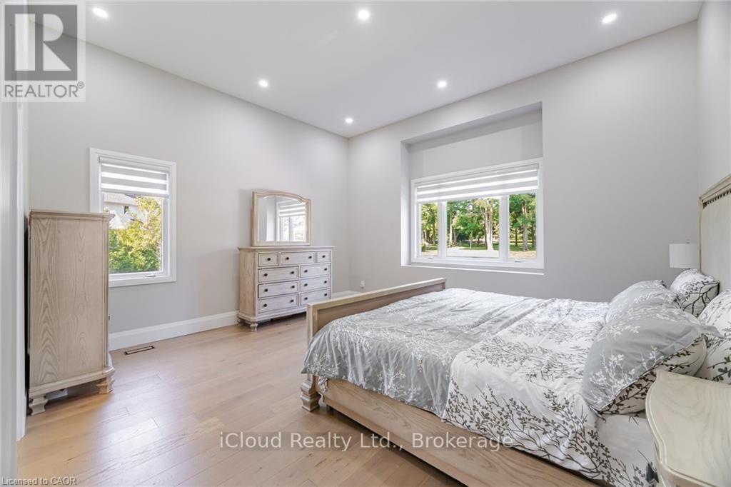 4 Deer View Ridge, Puslinch, Ontario  N1H 6H9 - Photo 22 - X12796454