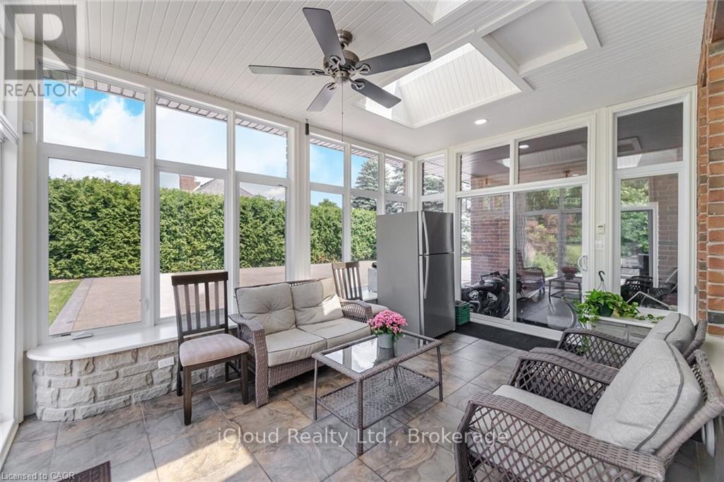 4 Deer View Ridge, Puslinch, Ontario  N1H 6H9 - Photo 46 - X12796454