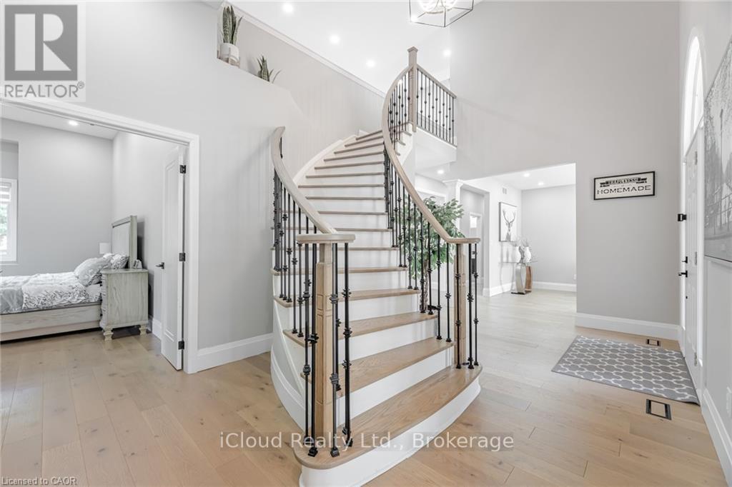 4 Deer View Ridge, Puslinch, Ontario  N1H 6H9 - Photo 9 - X12796454