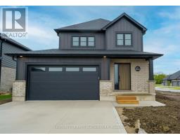 34 POSTMA CRESCENT, North Middlesex, Ontario