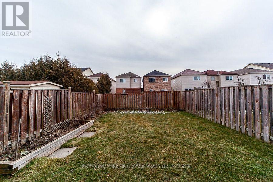 17 Robideau Place, Whitby, Ontario  L1R 3G6 - Photo 38 - E12803048