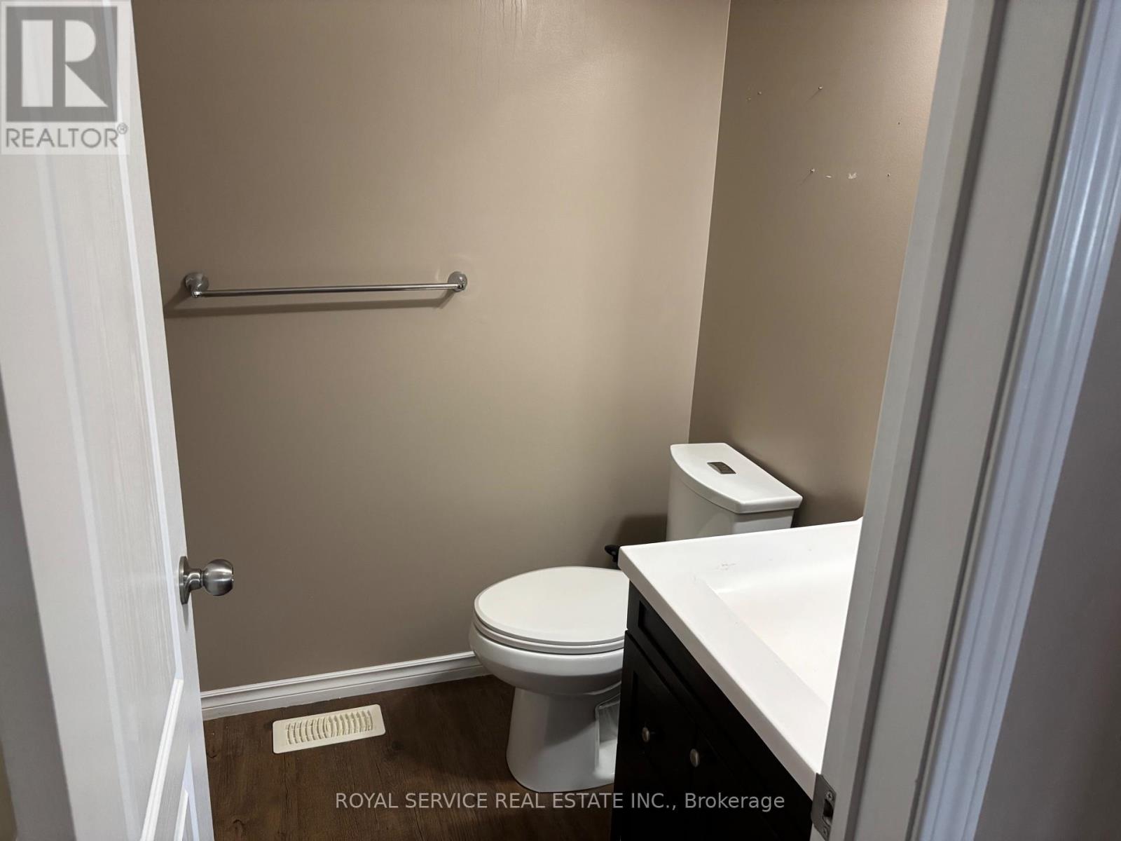 762 Carlisle Street, Cobourg, Ontario  K9A 0J1 - Photo 15 - X12803120