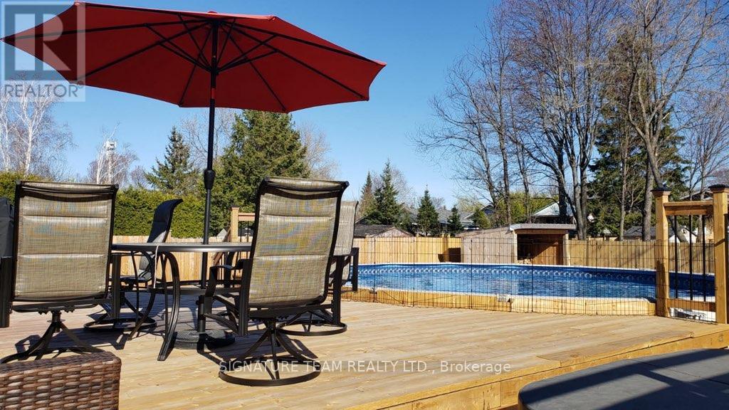 12 Russell Street, Petawawa, Ontario  K8H 1T9 - Photo 40 - X12802248