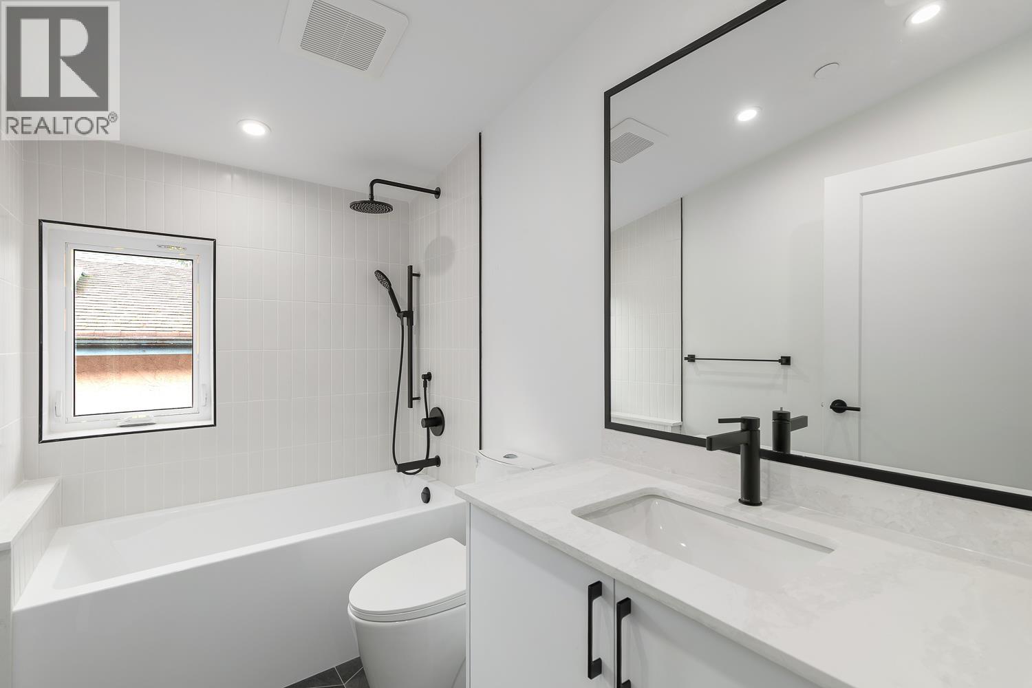 851 E 19th Avenue, Vancouver, British Columbia  V5V 1K6 - Photo 16 - R3091222