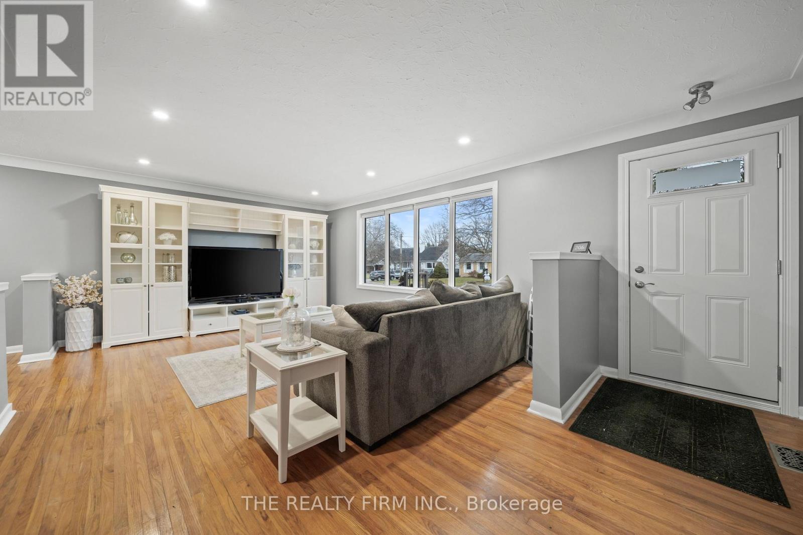 5 Montcalm Street N, St. Thomas, Ontario  N5P 2C1 - Photo 4 - X12803102