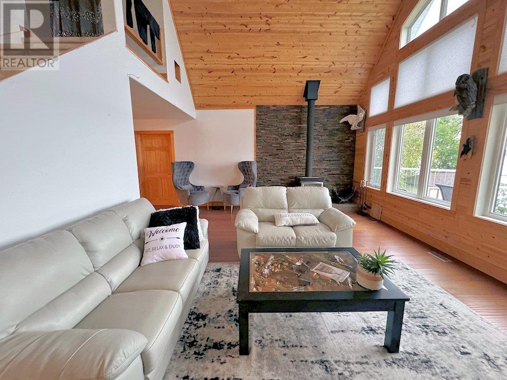 360 Burma Rd, Thunder Bay, Ontario  P0T 2Y0 - Photo 10 - TB2600260