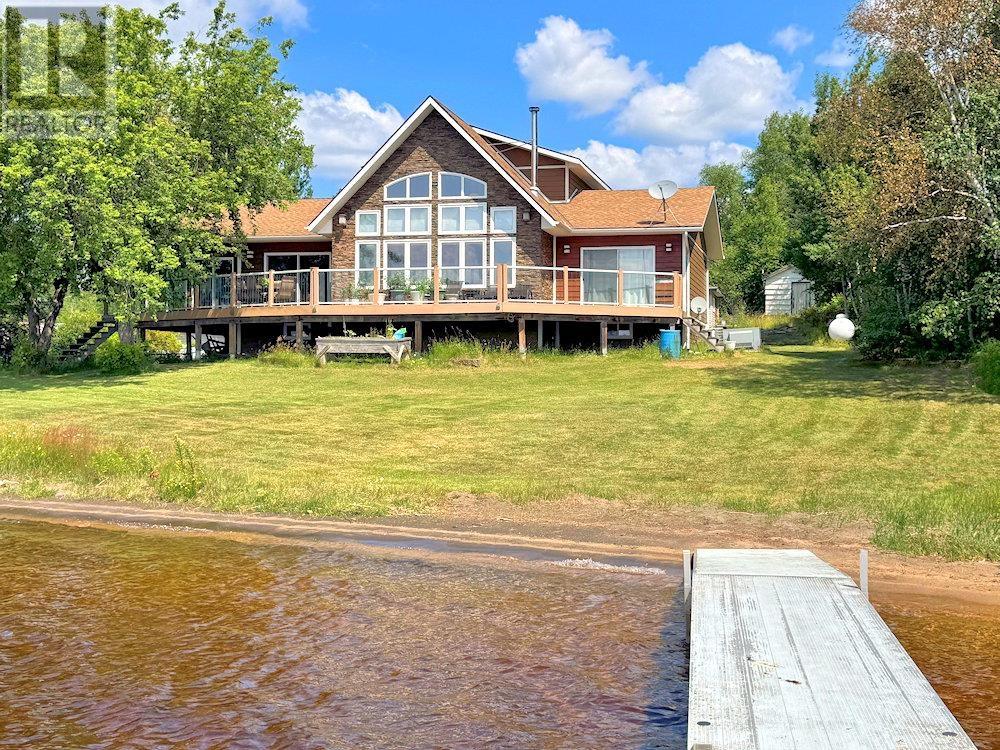 360 Burma Rd, Thunder Bay, Ontario  P0T 2Y0 - Photo 2 - TB2600260