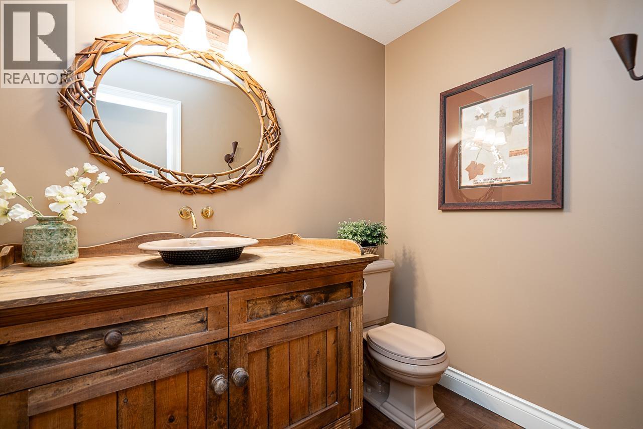 76 Eagle Pass, Port Moody, British Columbia  V3H 5E7 - Photo 15 - R3091675