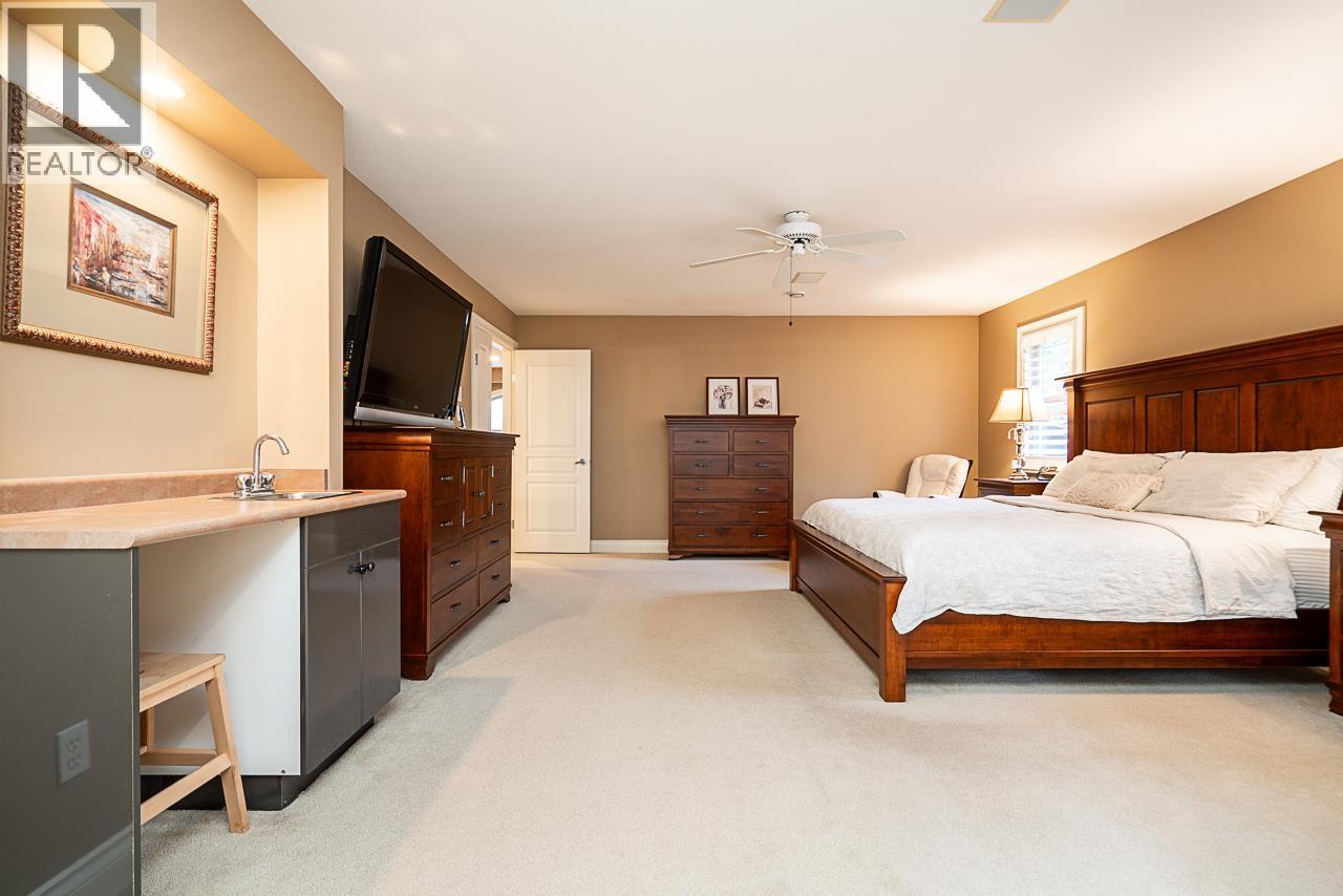 76 Eagle Pass, Port Moody, British Columbia  V3H 5E7 - Photo 17 - R3091675