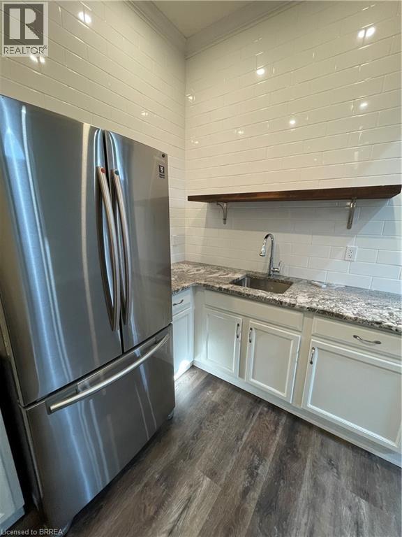 21 Richmond Street Unit# 102, Brantford, Ontario  N3T 3X9 - Photo 13 - 40806302