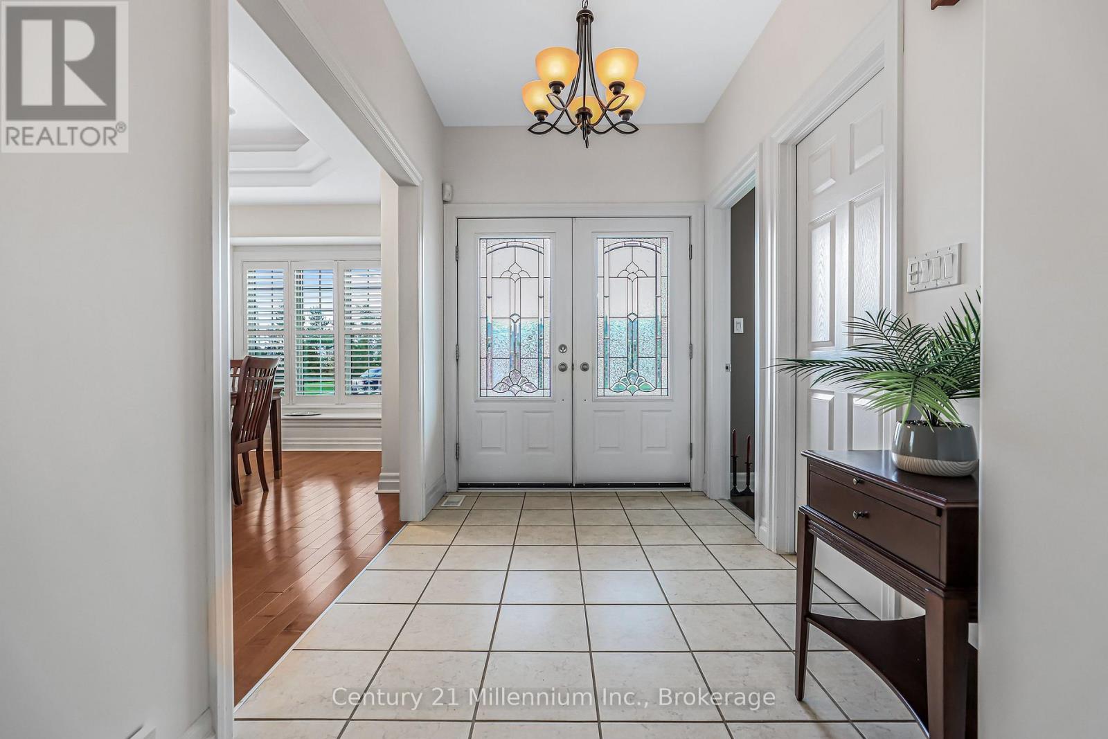 6 Glen Abbey Court, Meaford, Ontario  N4L 1Y4 - Photo 7 - X12588094