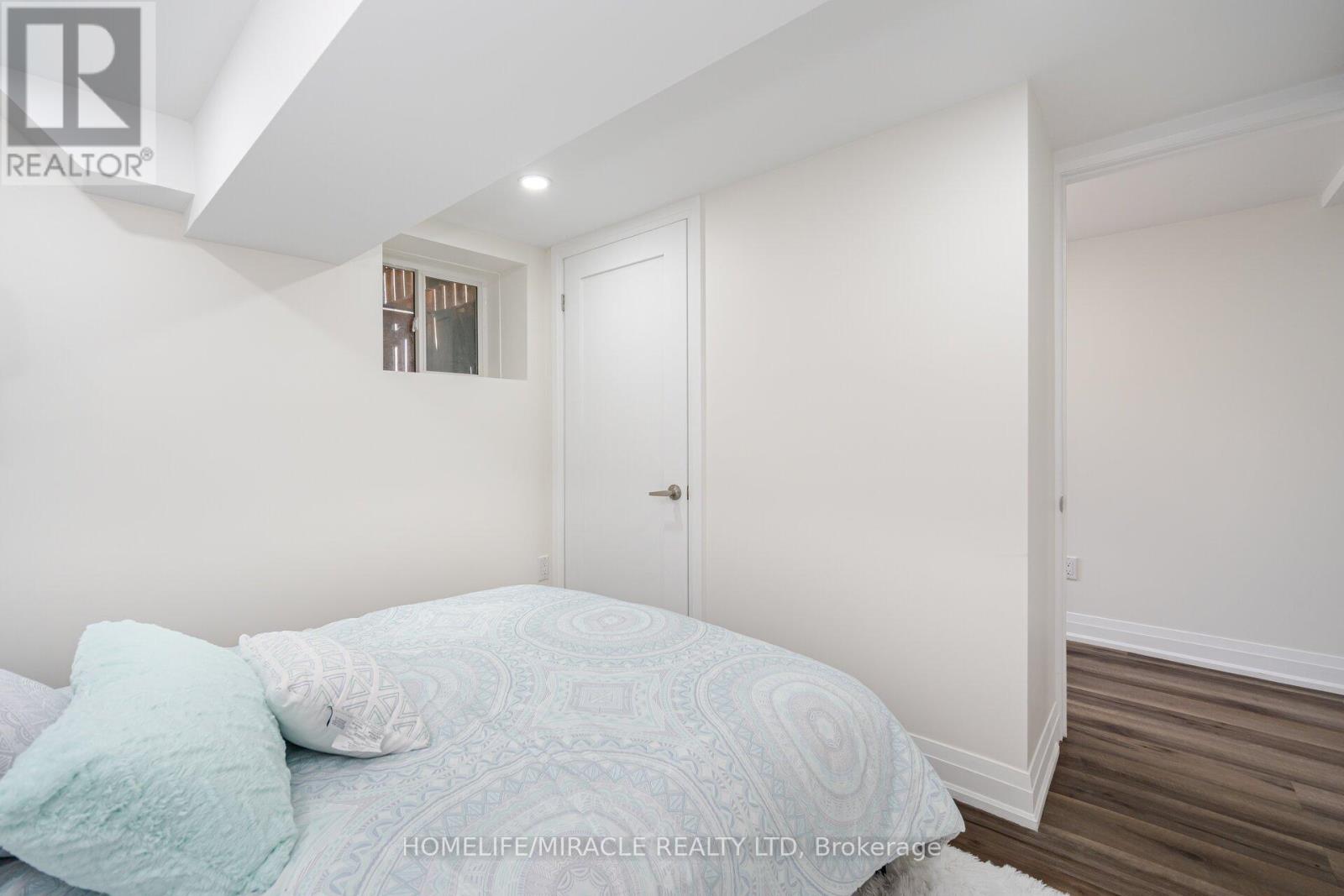 Bsmt - 388 Oakwood Avenue, Toronto, Ontario  M6E 2W3 - Photo 11 - C12803082