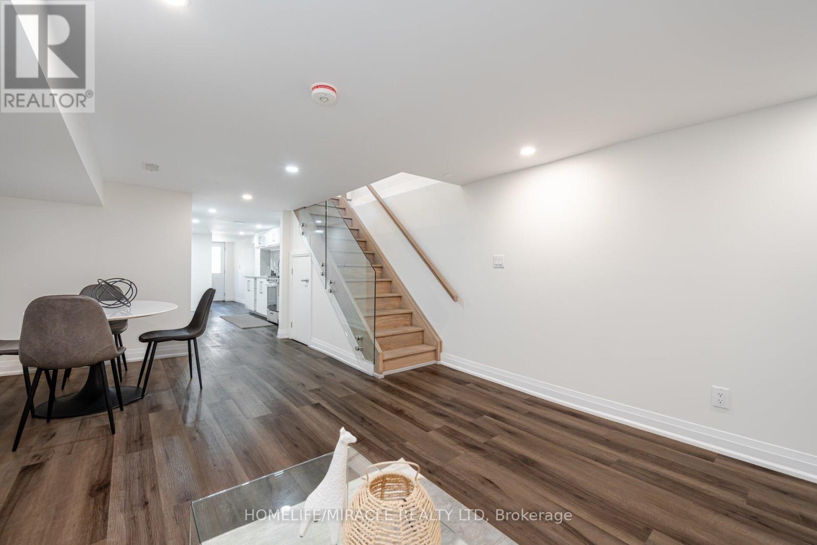 Bsmt - 388 Oakwood Avenue, Toronto, Ontario  M6E 2W3 - Photo 4 - C12803082