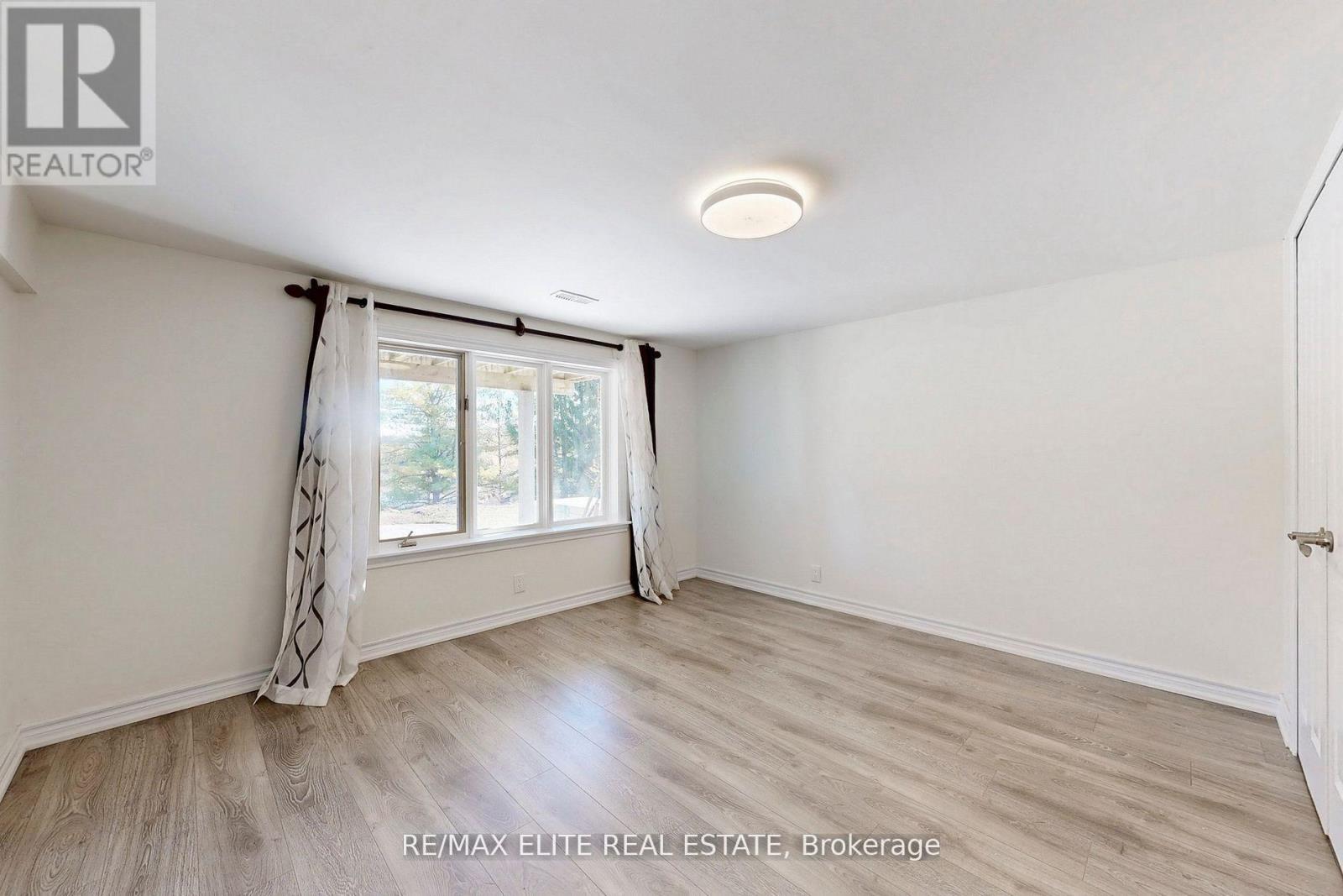 9 Island Lake Drive, Whitchurch-Stouffville, Ontario  L4A 7X4 - Photo 33 - N12796226