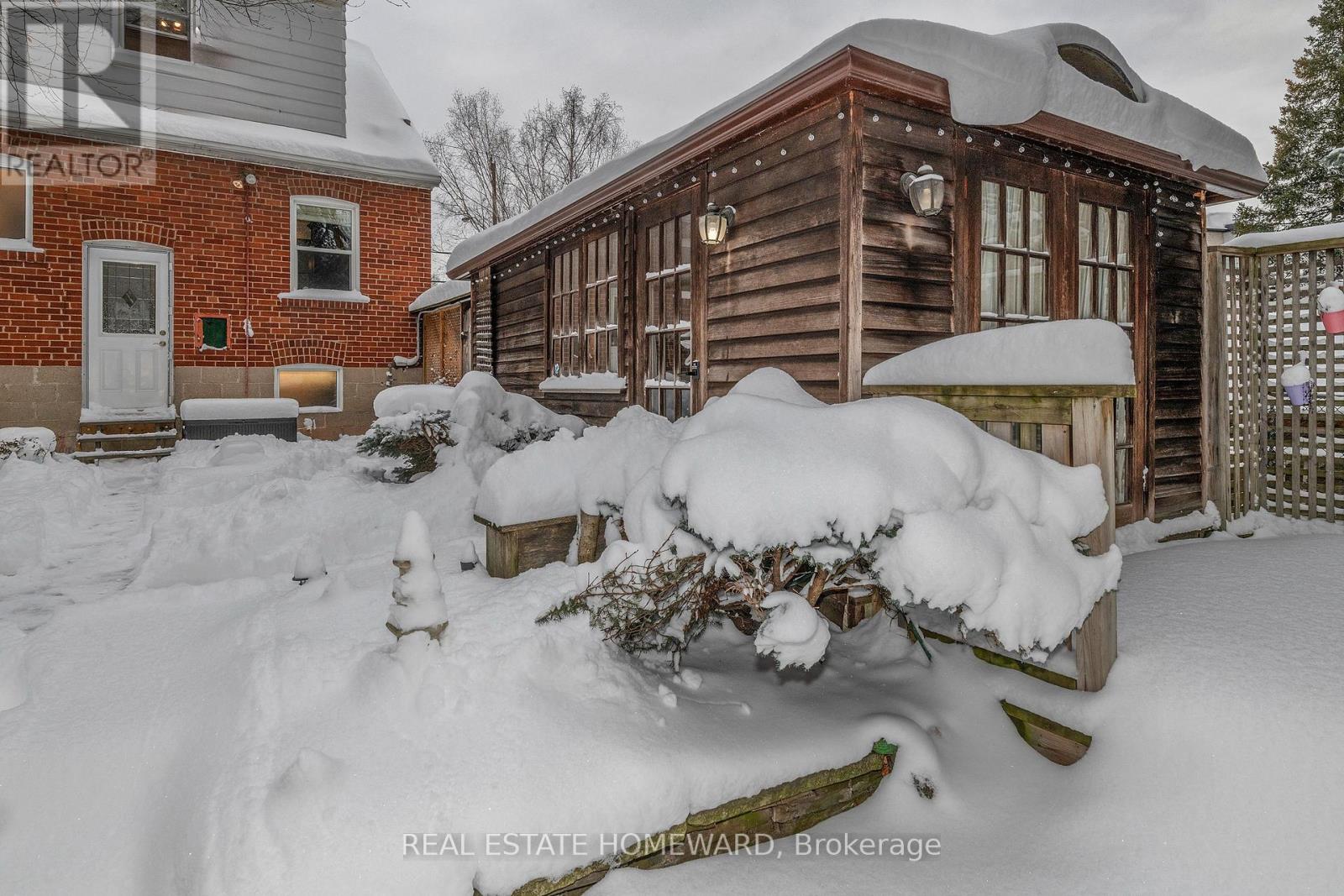 237 Ferris Road, Toronto, Ontario  M4B 1H2 - Photo 12 - E12803046