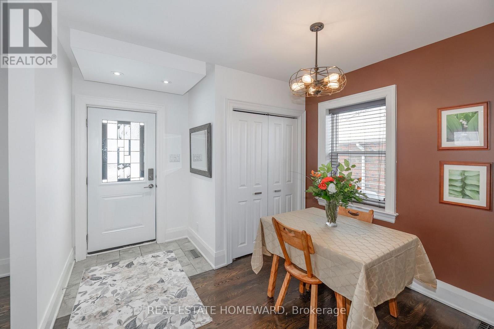 237 Ferris Road, Toronto, Ontario  M4B 1H2 - Photo 3 - E12803046