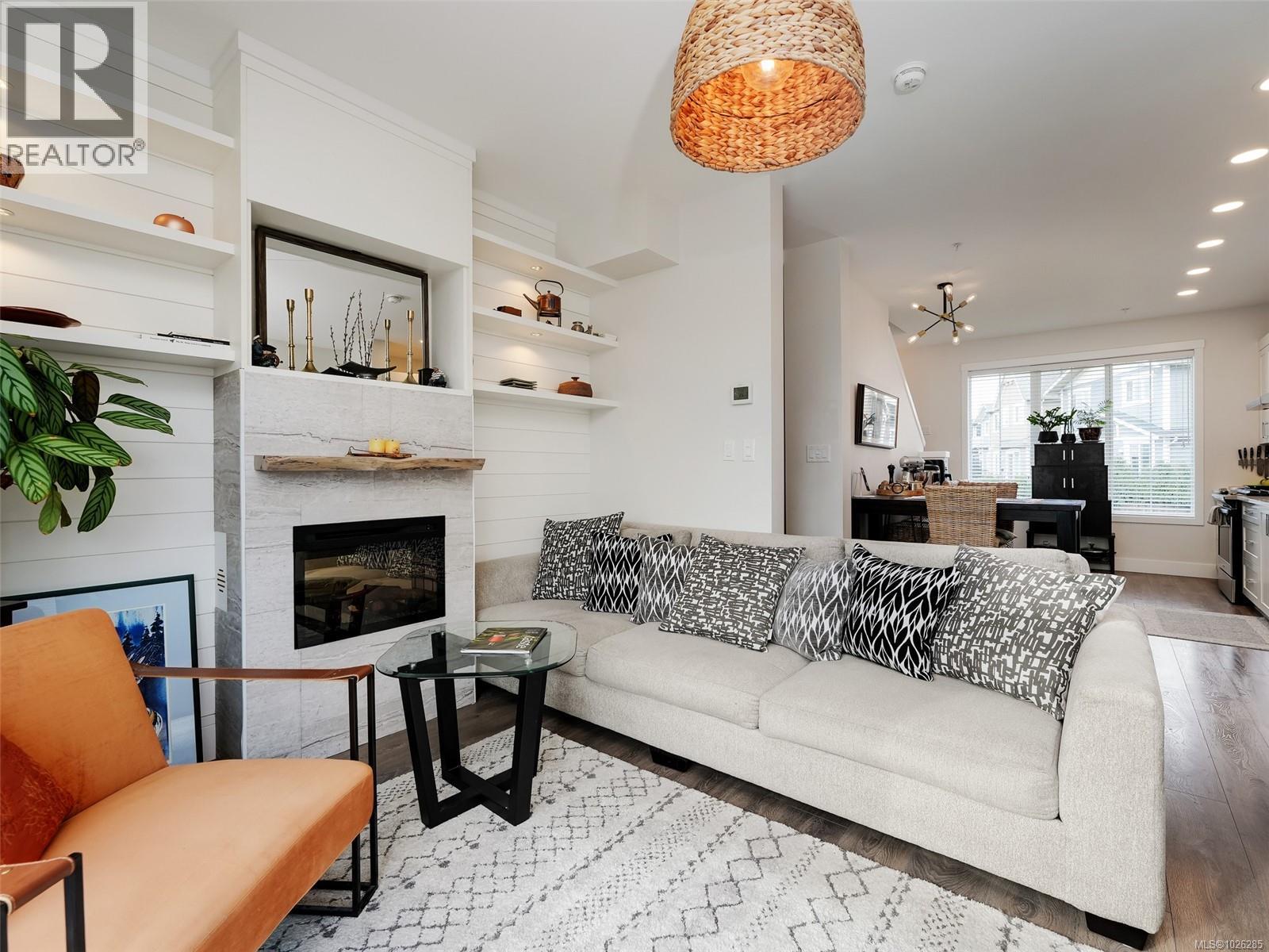 165 3501 Dunlin St, Colwood, British Columbia  V9C 0P7 - Photo 3 - 1026285