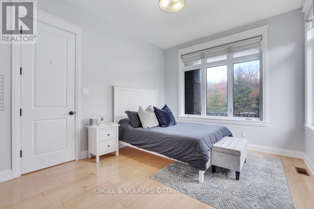 1296 Bankfield Road, Ottawa, Ontario  K4M 1C4 - Photo 27 - X12484682