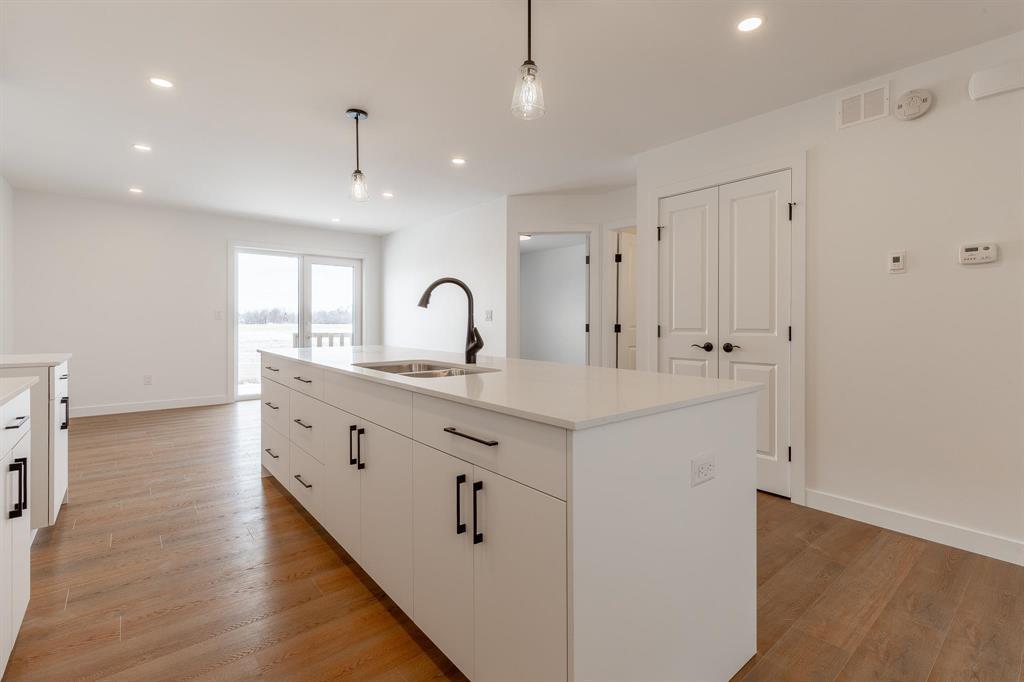 105 Champagne Street, Ste Anne, Manitoba  R5H 0C2 - Photo 4 - 202601508