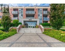 302 - 8302 ISLINGTON AVENUE, Vaughan, Ontario