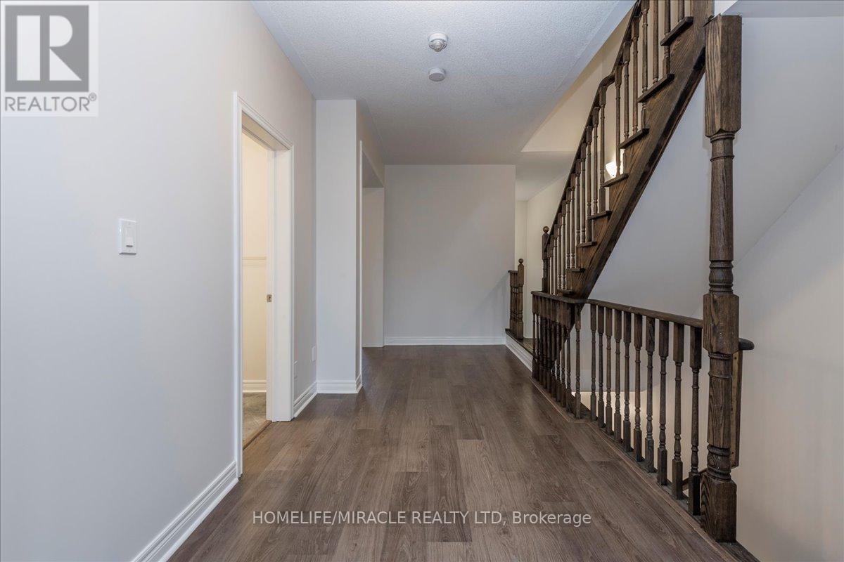 73 Sutcliffe Way, New Tecumseth, Ontario  L9R 0N8 - Photo 15 - N12803094