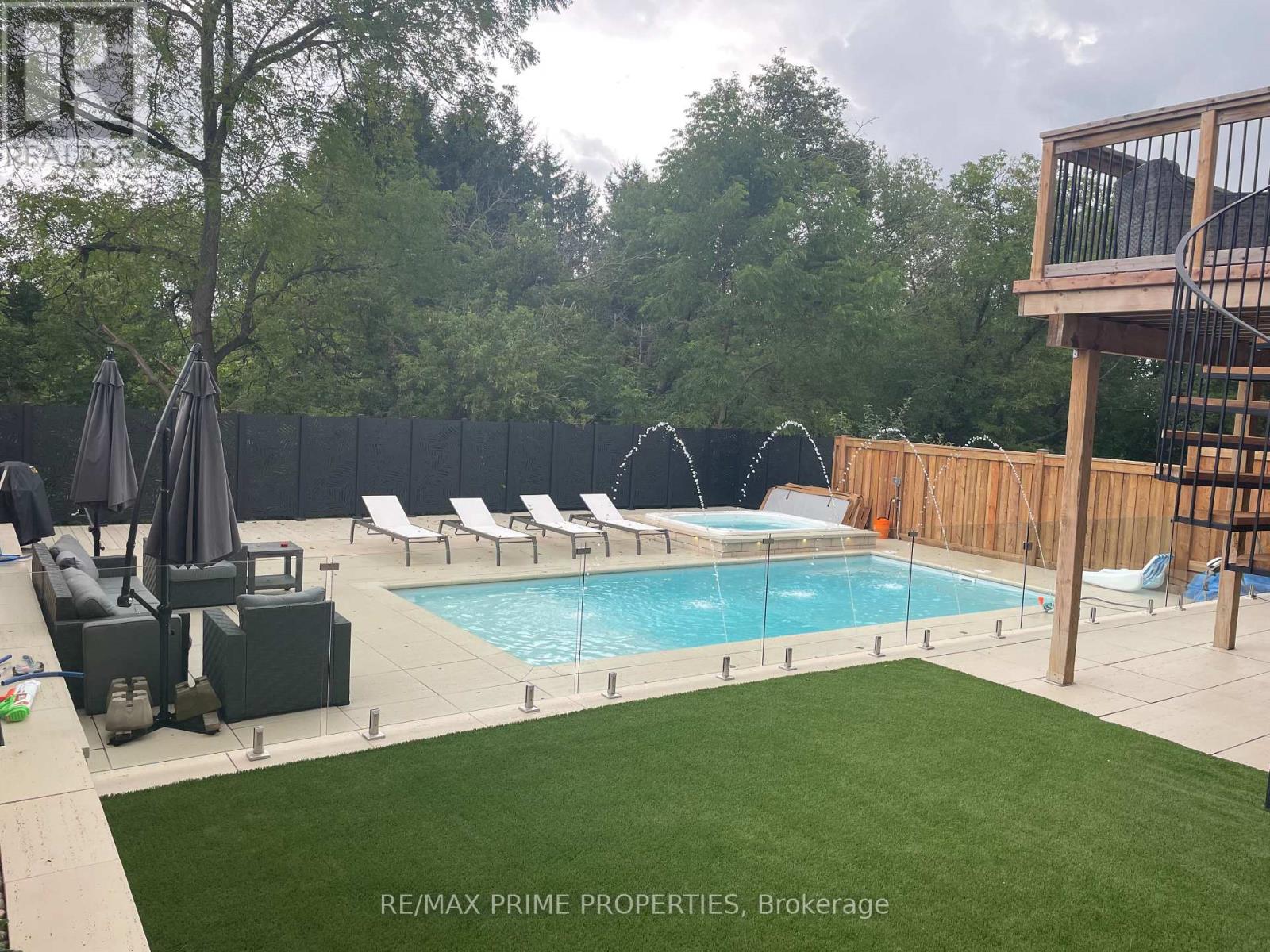 72 Ridge Gate Crescent, East Gwillimbury, Ontario  L0G 1M0 - Photo 30 - N12803116