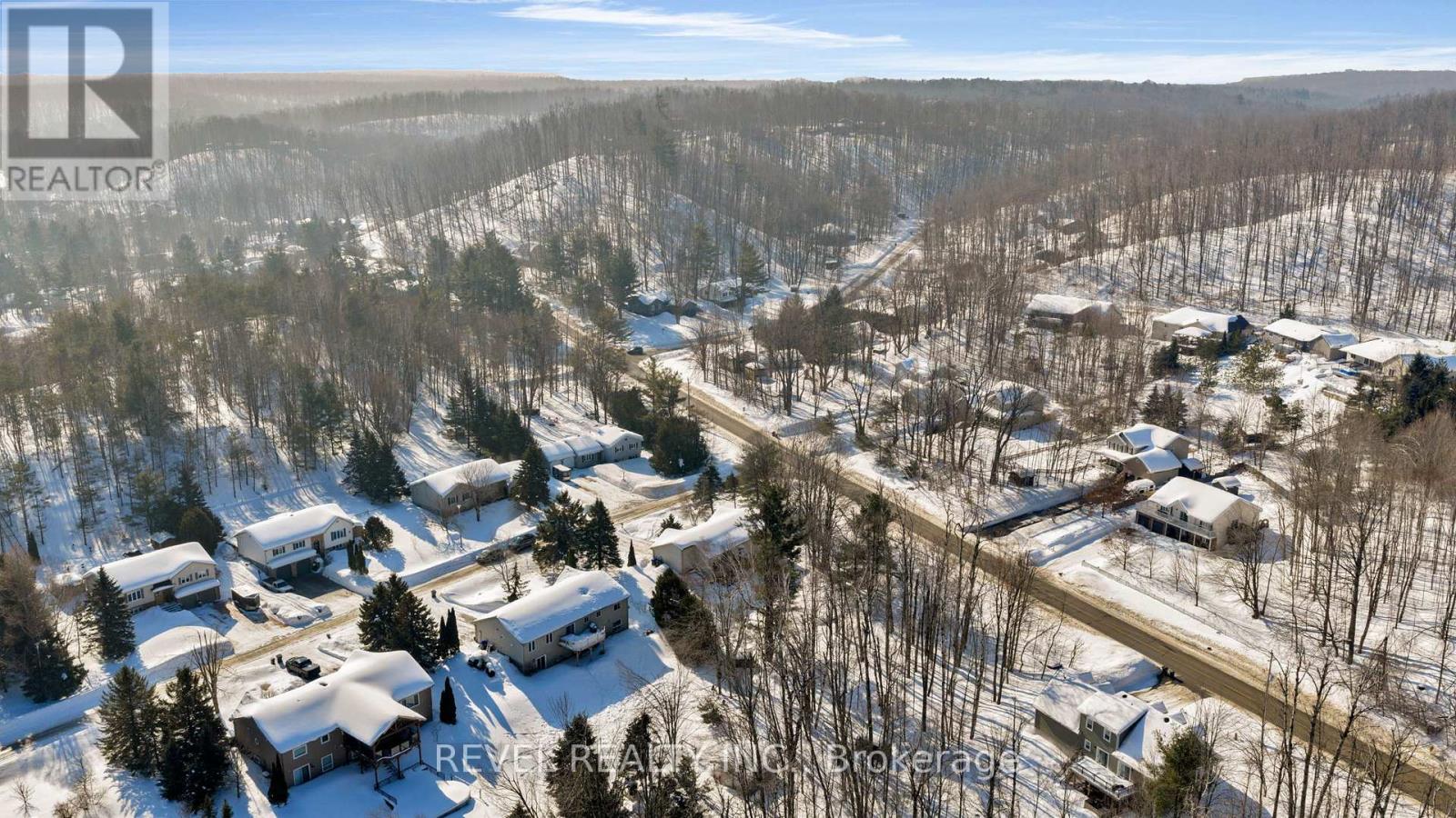 32 Hickory Lane, Oro-Medonte, Ontario  L0K 1E0 - Photo 44 - S12803060